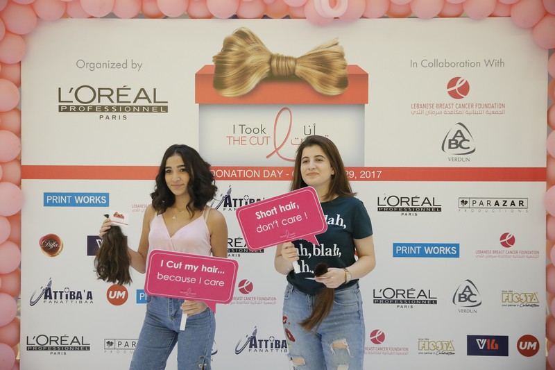 Hundreds of people gathered to support cancer patients during 'I Took the Cut' event